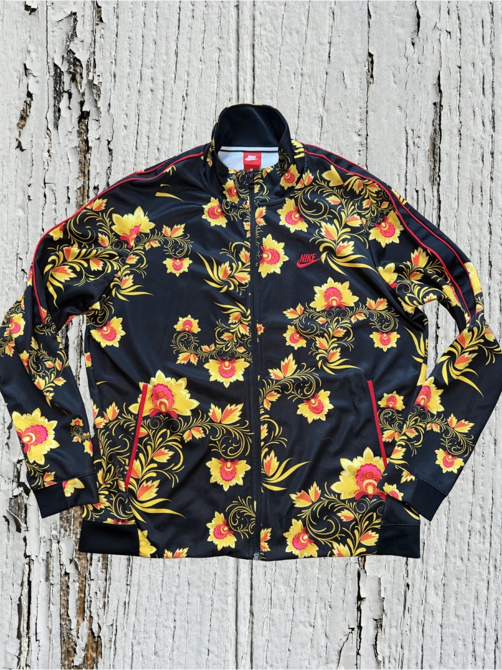 Rare Limited Edition Nike N98 Floral Tribute Track Jacket